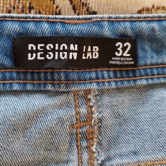 Design Lab Distressed Pearl Embellished Jean - Picture 5 of 10